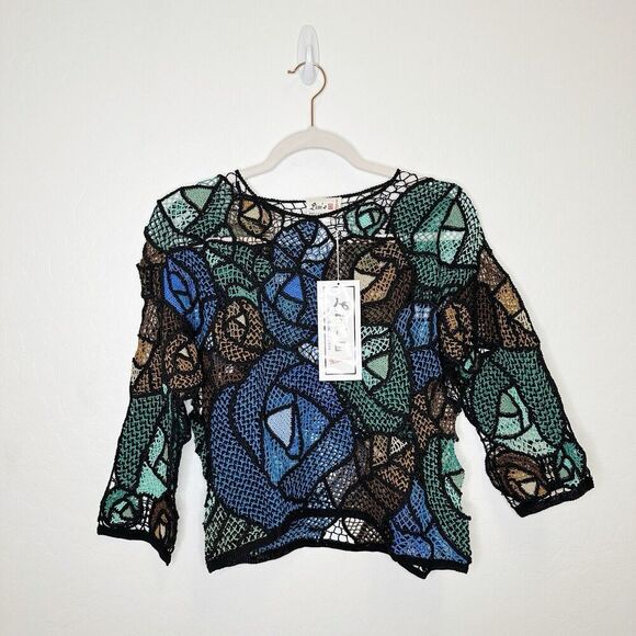 Lim’s 1980's Vintage Hand Crocheted Cotton Abstract Floral Top Small Green Blue - Picture 5 of 5
